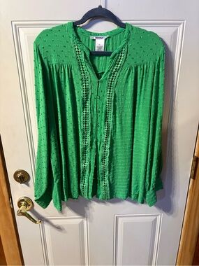Masseys Women's Green Crochet-Trim Button Front Blouse Size XLarge